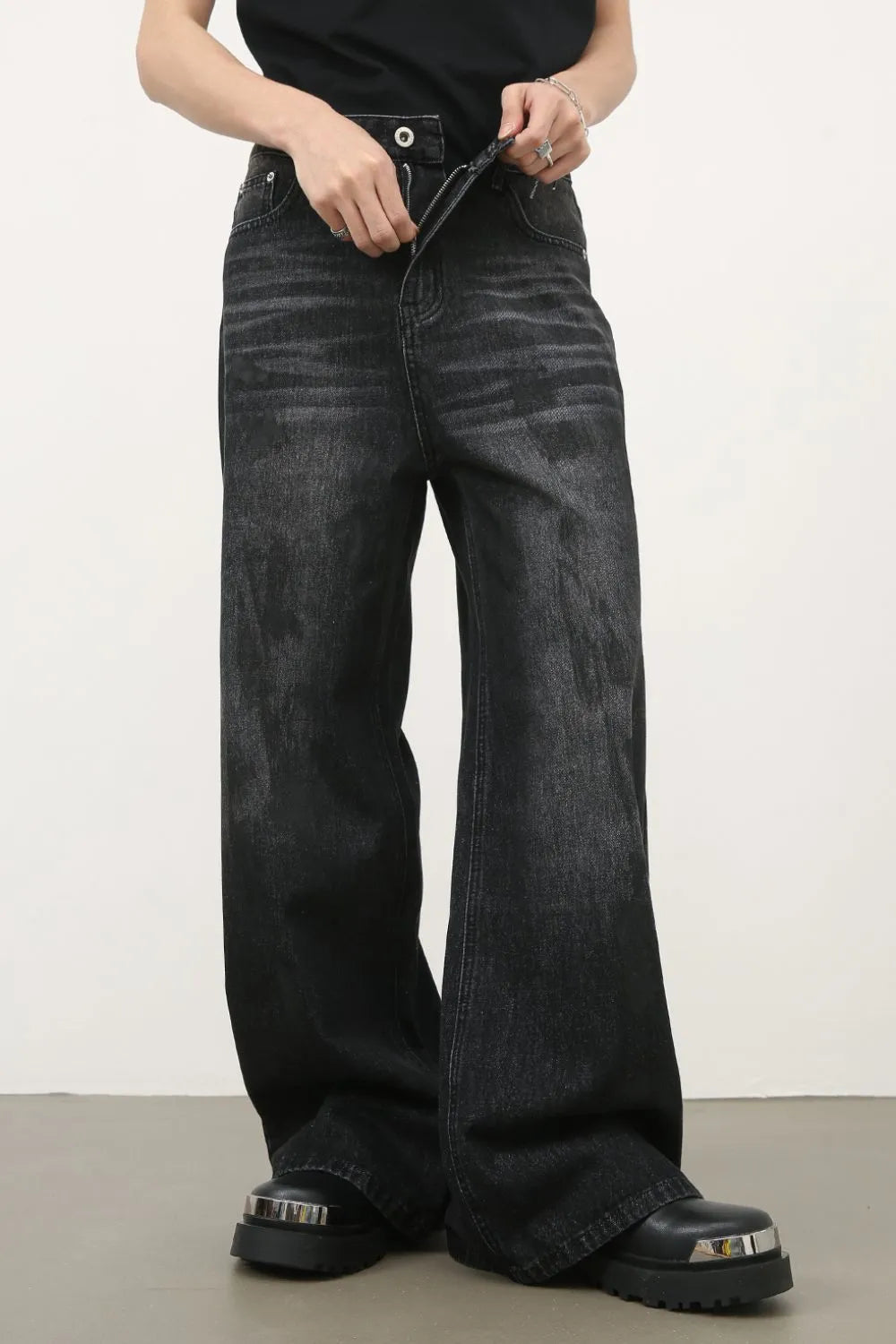 Baggy jeans